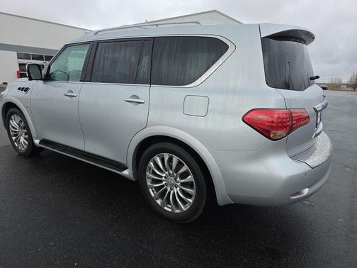 2017 INFINITI QX80 Base