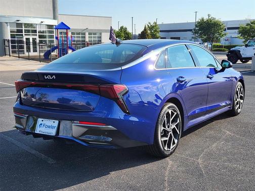 2025 Kia K5 EX