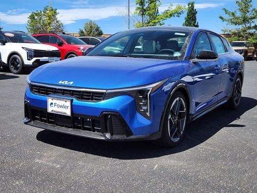 Wave Blue 2026 Kia K4 GT-Line