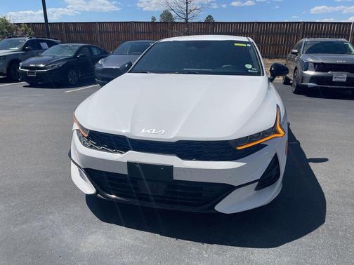 Glacial White Pearl 2024 Kia K5 GT-Line