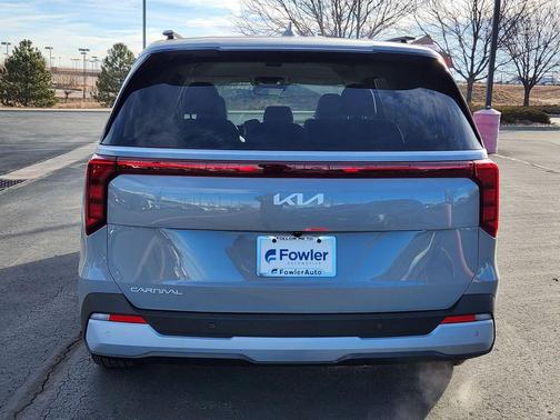 2026 Kia Carnival EX