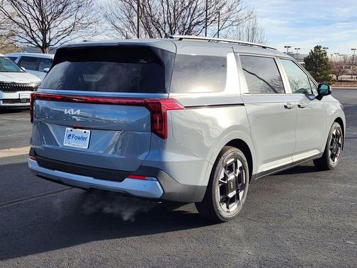 2026 Kia Carnival EX