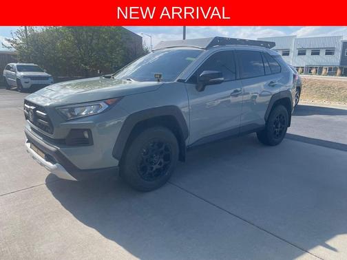 Lunar Rock/Ice Edge Roof 2019 Toyota RAV4 Adventure