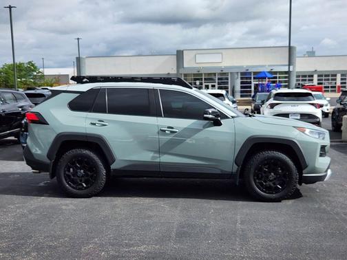 Lunar Rock/Ice Edge Roof 2019 Toyota RAV4 Adventure