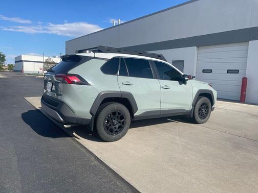 Lunar Rock/Ice Edge Roof 2019 Toyota RAV4 Adventure