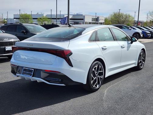 Snow White Pearl 2025 Kia K5 EX