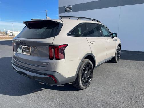 2025 Kia Sorento SX