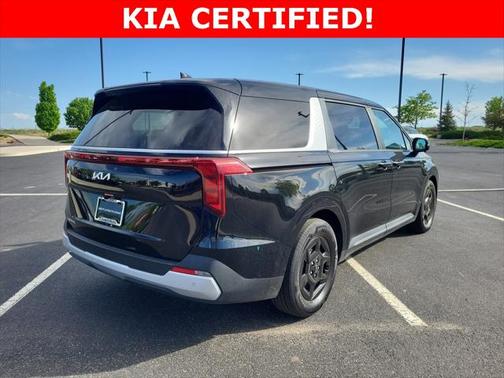 2025 Kia Carnival LXS