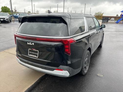 2025 Kia Carnival LXS