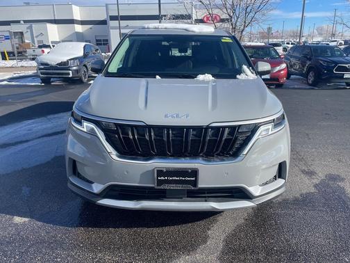 2022 Kia Carnival EX