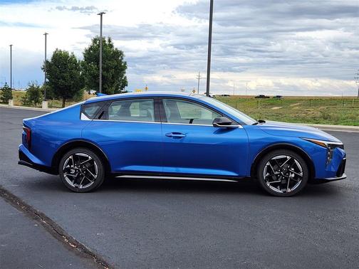 2025 Kia K4 GT-Line