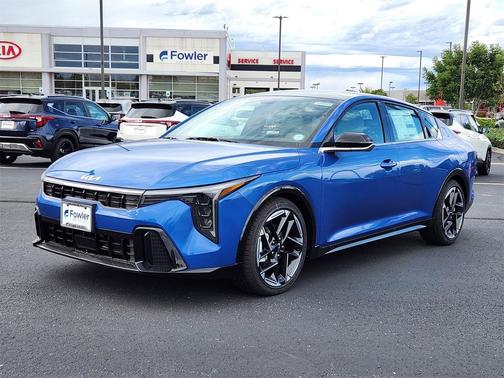 2025 Kia K4 GT-Line