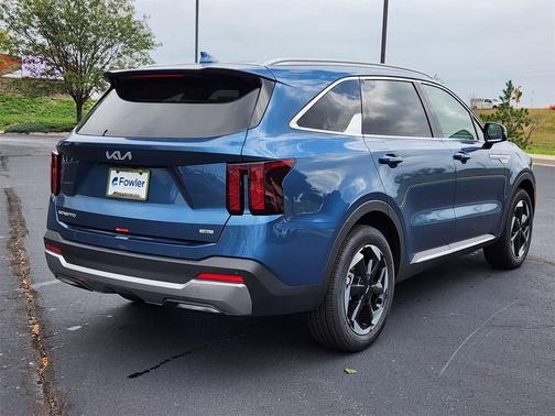 2025 Kia Sorento Hybrid EX