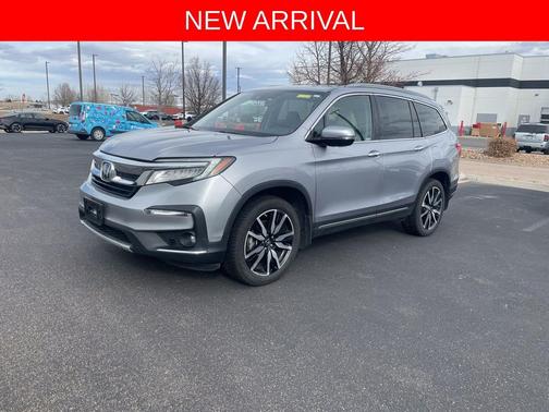 2019 Honda Pilot Touring 8-Passenger