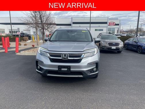 2019 Honda Pilot Touring 8-Passenger