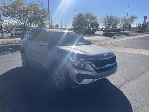 2023 Kia Seltos S