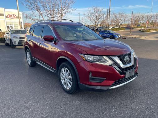 2020 Nissan Rogue SV
