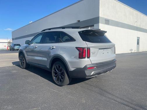 Wolf Gray 2023 Kia Sorento EX