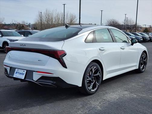 2025 Kia K5 GT-Line