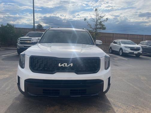 Glacial White Pearl 2024 Kia Telluride EX X-Line