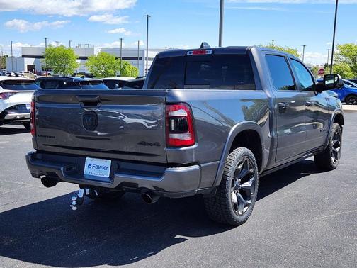 Granite Crystal Metallic Clearcoat 2021 RAM 1500 Limited