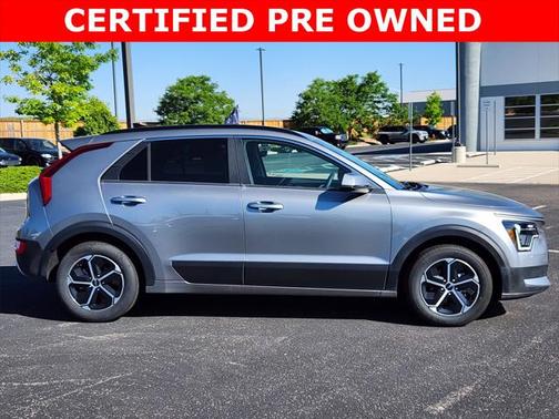 2024 Kia Niro LX