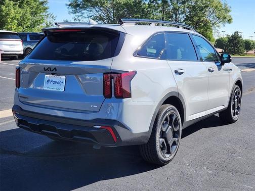 2026 Kia Sorento SX