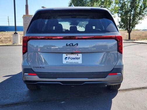 Ceramic Silver 2027 Kia Carnival SX