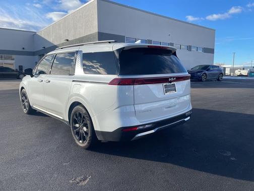 2024 Kia Carnival SX Prestige