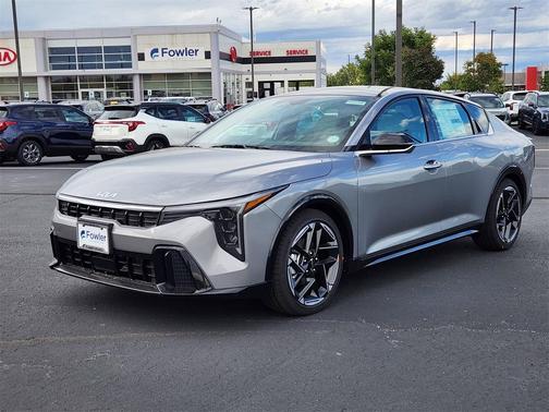 2025 Kia K4 GT-Line