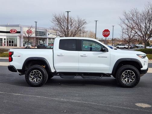 2025 Chevrolet Colorado ZR2