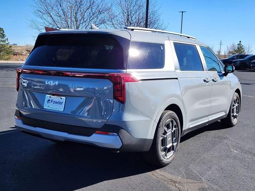 2026 Kia Carnival Hybrid EX