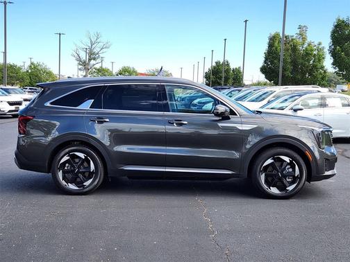 2025 Kia Sorento Hybrid EX