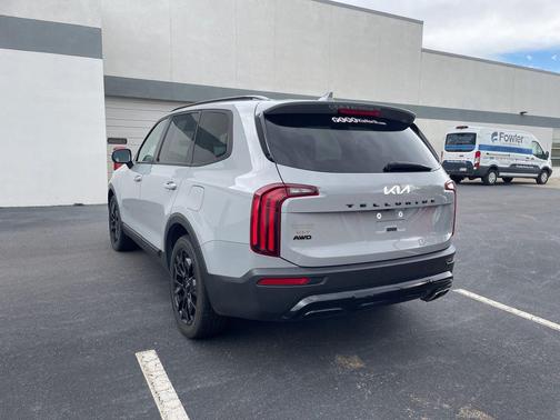 Wolf Gray 2022 Kia Telluride EX