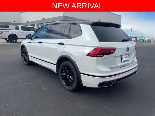 2022 Volkswagen Tiguan 2.0T SE R-Line Black 4MOTION
