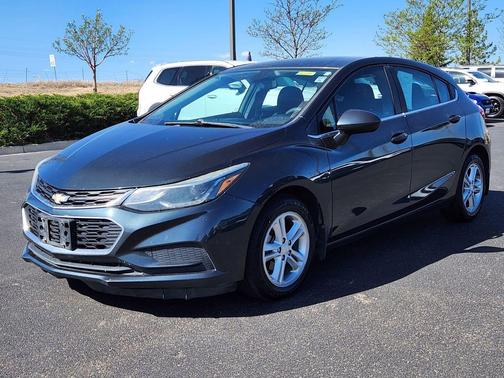 Graphite Metallic 2017 Chevrolet Cruze LT