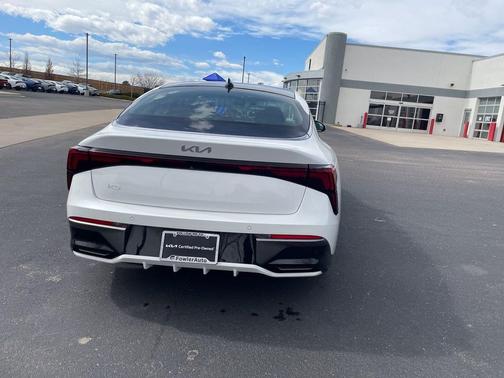 2025 Kia K5 EX