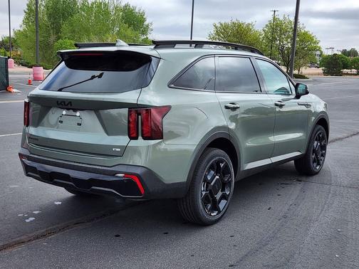 Jungle Green 2026 Kia Sorento EX