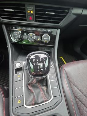2022 Volkswagen Jetta GLI 2.0T Autobahn