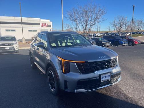 2025 Kia Sorento Hybrid EX