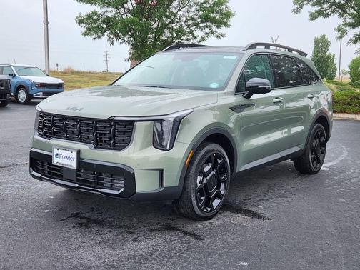 Jungle Green 2026 Kia Sorento SX