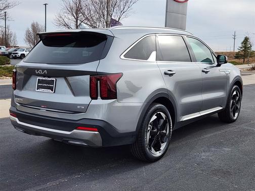 2025 Kia Sorento Hybrid EX