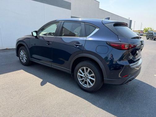Deep Crystal Blue Mica 2022 Mazda CX-5 2.5 S Preferred Package