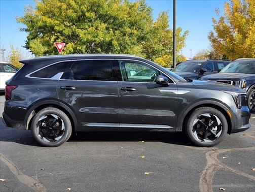 2025 Kia Sorento Hybrid EX