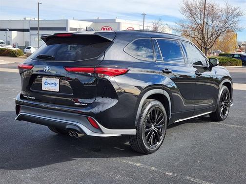 2023 Toyota Highlander XSE