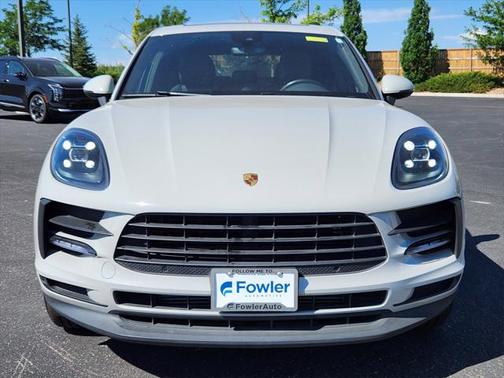 2021 Porsche Macan Base