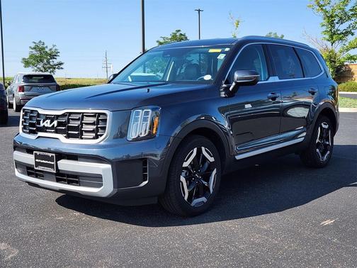 2023 Kia Telluride S