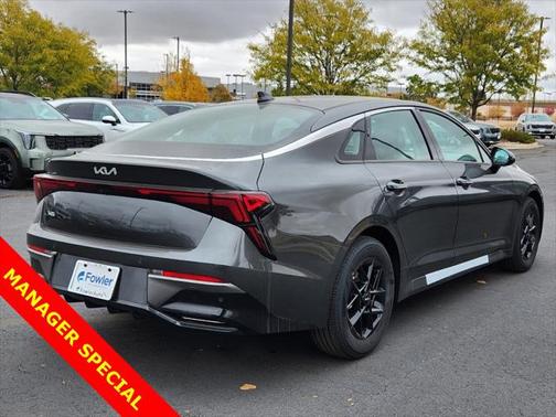 2025 Kia K5 LXS