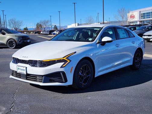 2026 Kia K5 LXS FWD
