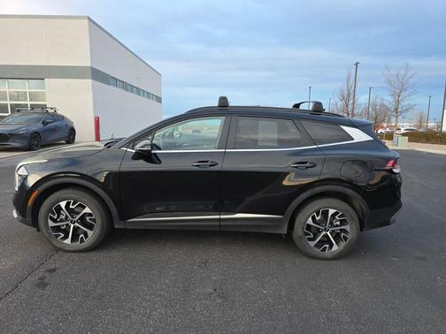 2024 Kia Sportage Hybrid EX